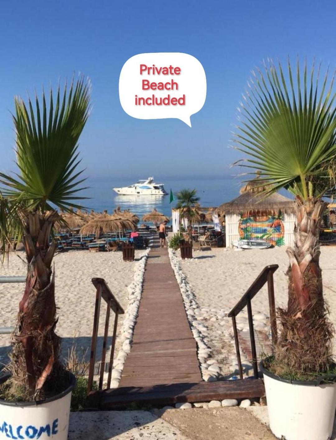 Hotel Imperial Dhermi Bagian luar foto