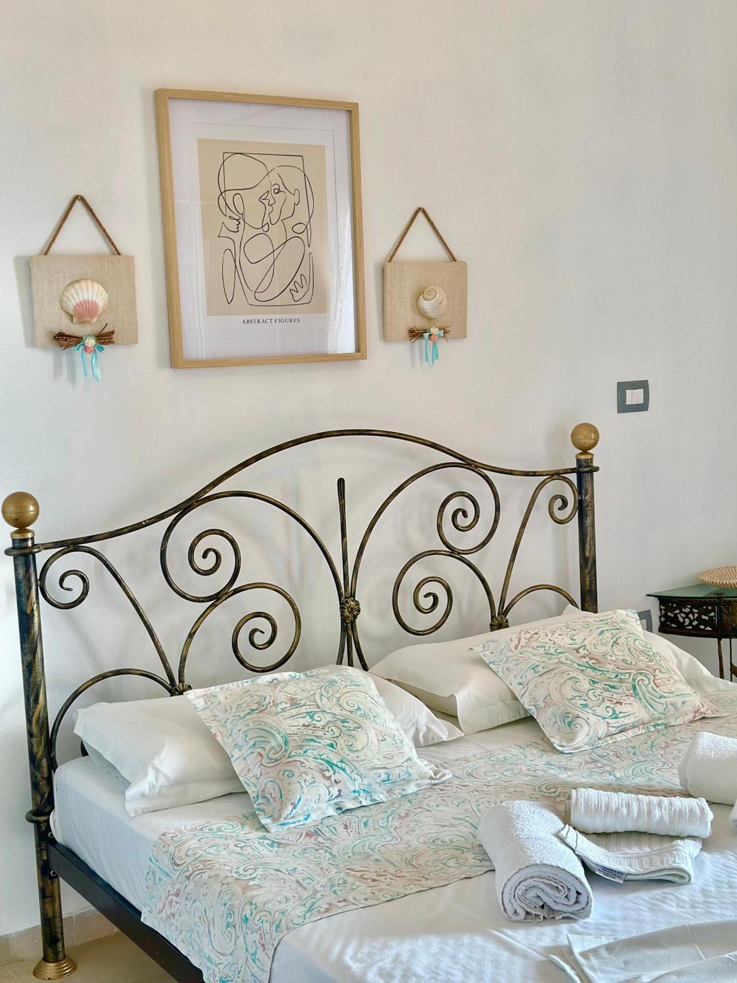 Hotel Imperial Dhermi Bagian luar foto